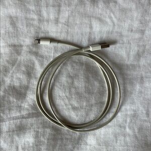 White Lightning to USB Charging Cable for iPhone
